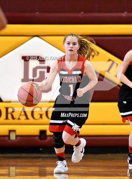 Thumbnail 2 in Calvary Chapel Christian vs Lincoln County (NIAA 2A Final) photogallery.