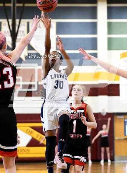 Thumbnail 1 in Calvary Chapel Christian vs Lincoln County (NIAA 2A Final) photogallery.