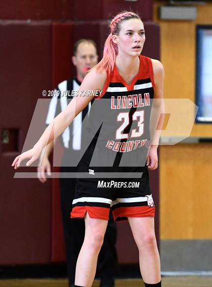 Thumbnail 1 in Calvary Chapel Christian vs Lincoln County (NIAA 2A Final) photogallery.