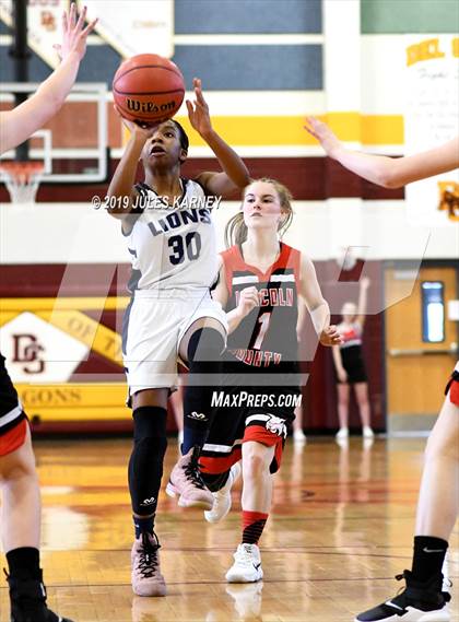 Thumbnail 3 in Calvary Chapel Christian vs Lincoln County (NIAA 2A Final) photogallery.