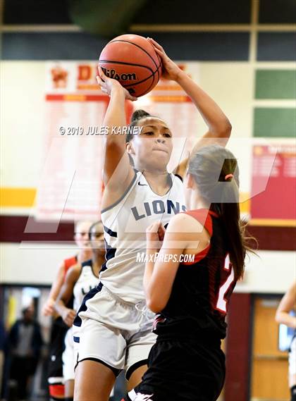 Thumbnail 2 in Calvary Chapel Christian vs Lincoln County (NIAA 2A Final) photogallery.