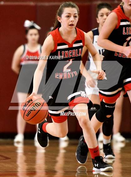 Thumbnail 2 in Calvary Chapel Christian vs Lincoln County (NIAA 2A Final) photogallery.