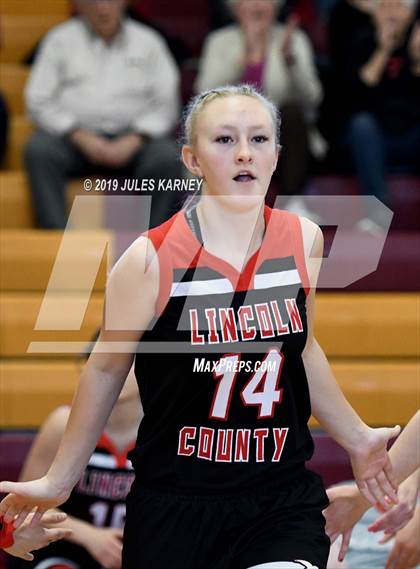 Thumbnail 3 in Calvary Chapel Christian vs Lincoln County (NIAA 2A Final) photogallery.