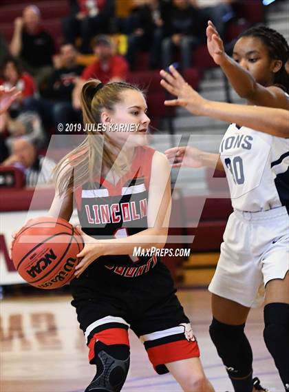 Thumbnail 2 in Calvary Chapel Christian vs Lincoln County (NIAA 2A Final) photogallery.