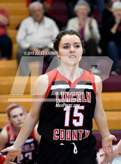 Thumbnail 1 in Calvary Chapel Christian vs Lincoln County (NIAA 2A Final) photogallery.