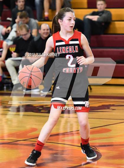 Thumbnail 2 in Calvary Chapel Christian vs Lincoln County (NIAA 2A Final) photogallery.