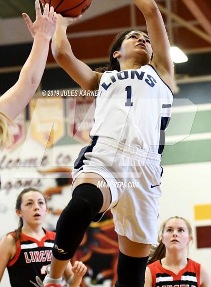 Thumbnail 3 in Calvary Chapel Christian vs Lincoln County (NIAA 2A Final) photogallery.
