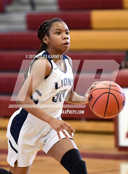 Thumbnail 1 in Calvary Chapel Christian vs Lincoln County (NIAA 2A Final) photogallery.