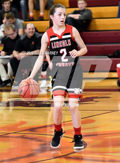 Thumbnail 1 in Calvary Chapel Christian vs Lincoln County (NIAA 2A Final) photogallery.
