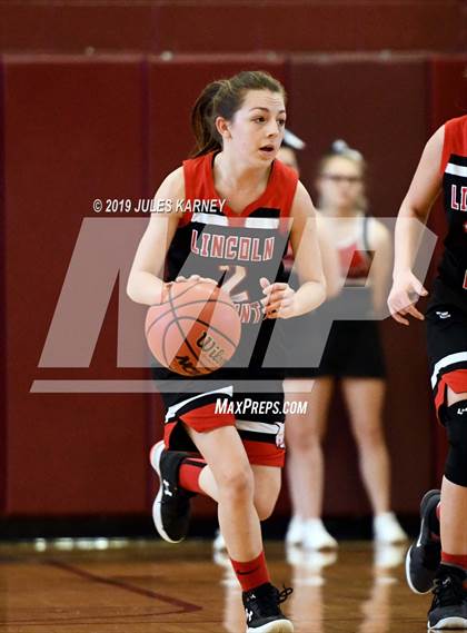 Thumbnail 1 in Calvary Chapel Christian vs Lincoln County (NIAA 2A Final) photogallery.