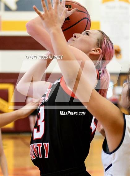 Thumbnail 2 in Calvary Chapel Christian vs Lincoln County (NIAA 2A Final) photogallery.