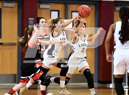 Thumbnail 2 in Calvary Chapel Christian vs Lincoln County (NIAA 2A Final) photogallery.