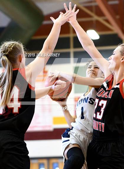 Thumbnail 1 in Calvary Chapel Christian vs Lincoln County (NIAA 2A Final) photogallery.