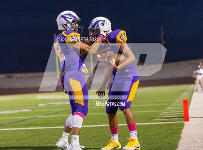Thumbnail 3 in Edison @ Brackenridge photogallery.