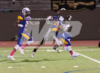 Thumbnail 3 in Edison @ Brackenridge photogallery.