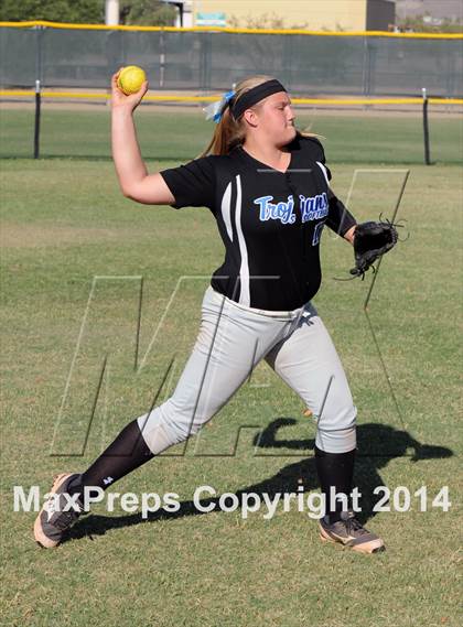 Thumbnail 1 in Valley Christian vs. San Manuel (AIA D4 Final) photogallery.