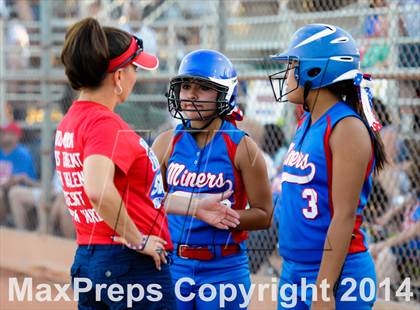 Thumbnail 1 in Valley Christian vs. San Manuel (AIA D4 Final) photogallery.