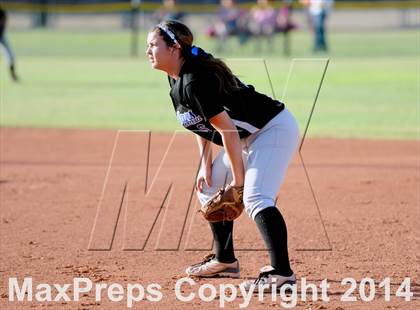 Thumbnail 1 in Valley Christian vs. San Manuel (AIA D4 Final) photogallery.