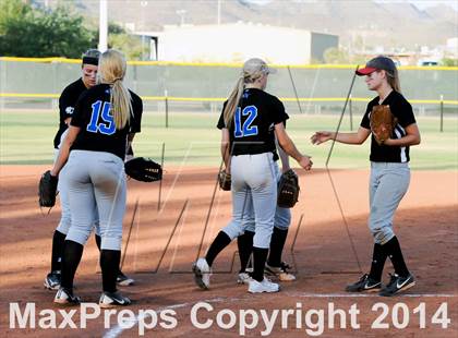 Thumbnail 2 in Valley Christian vs. San Manuel (AIA D4 Final) photogallery.