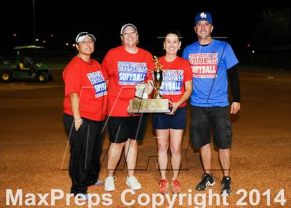 Thumbnail 3 in Valley Christian vs. San Manuel (AIA D4 Final) photogallery.