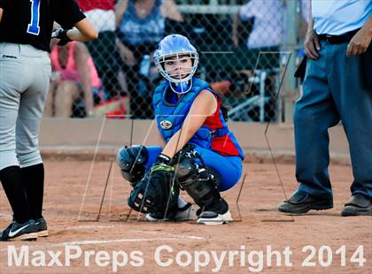 Thumbnail 1 in Valley Christian vs. San Manuel (AIA D4 Final) photogallery.