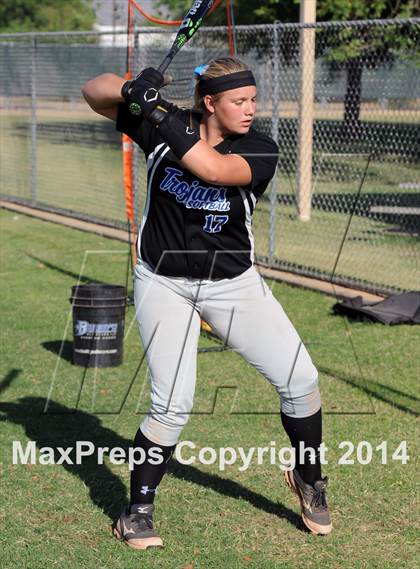 Thumbnail 1 in Valley Christian vs. San Manuel (AIA D4 Final) photogallery.