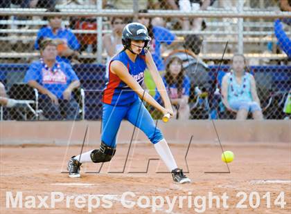 Thumbnail 1 in Valley Christian vs. San Manuel (AIA D4 Final) photogallery.