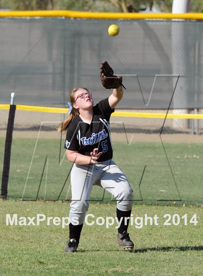 Thumbnail 1 in Valley Christian vs. San Manuel (AIA D4 Final) photogallery.