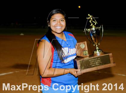 Thumbnail 3 in Valley Christian vs. San Manuel (AIA D4 Final) photogallery.