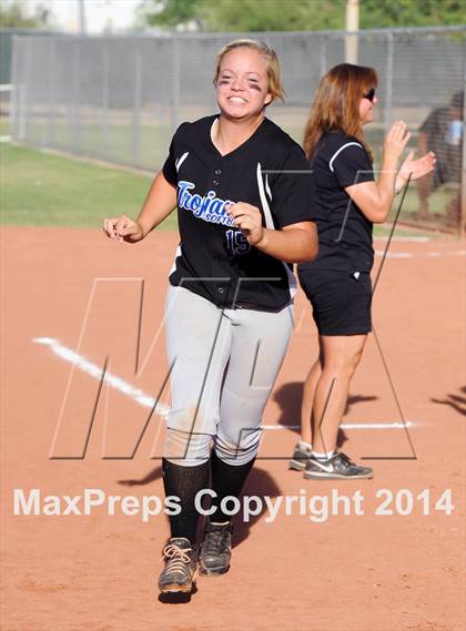Thumbnail 2 in Valley Christian vs. San Manuel (AIA D4 Final) photogallery.