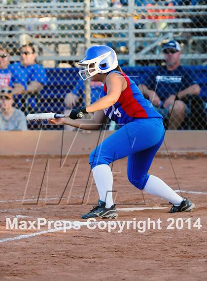 Thumbnail 1 in Valley Christian vs. San Manuel (AIA D4 Final) photogallery.