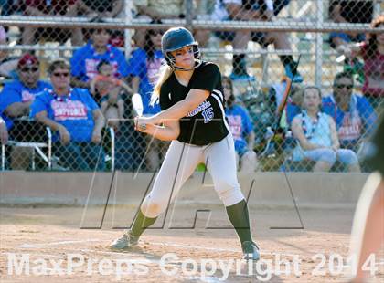 Thumbnail 3 in Valley Christian vs. San Manuel (AIA D4 Final) photogallery.