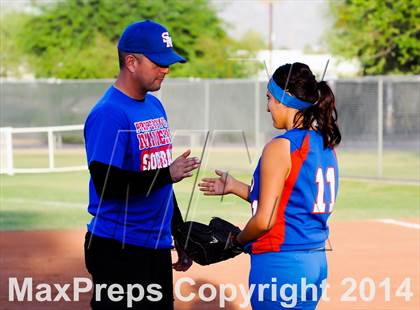 Thumbnail 2 in Valley Christian vs. San Manuel (AIA D4 Final) photogallery.