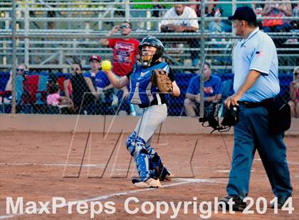 Thumbnail 1 in Valley Christian vs. San Manuel (AIA D4 Final) photogallery.