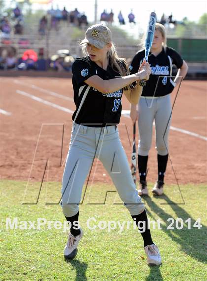 Thumbnail 2 in Valley Christian vs. San Manuel (AIA D4 Final) photogallery.