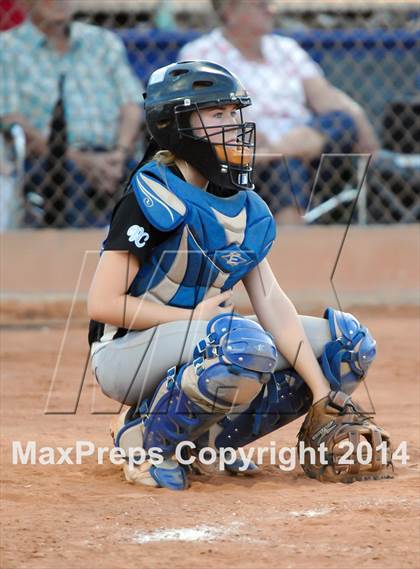 Thumbnail 1 in Valley Christian vs. San Manuel (AIA D4 Final) photogallery.