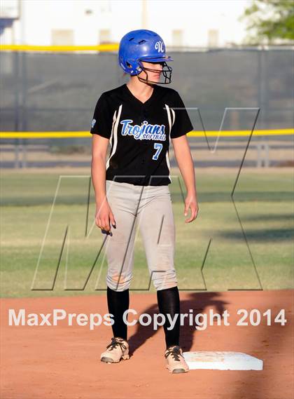 Thumbnail 1 in Valley Christian vs. San Manuel (AIA D4 Final) photogallery.