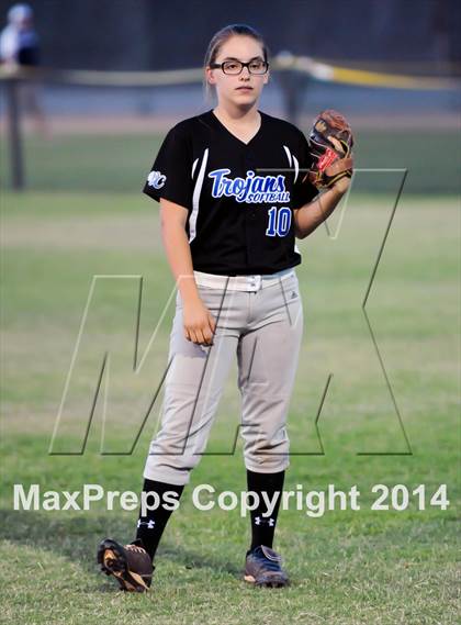 Thumbnail 3 in Valley Christian vs. San Manuel (AIA D4 Final) photogallery.