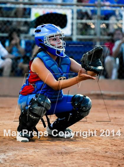 Thumbnail 1 in Valley Christian vs. San Manuel (AIA D4 Final) photogallery.