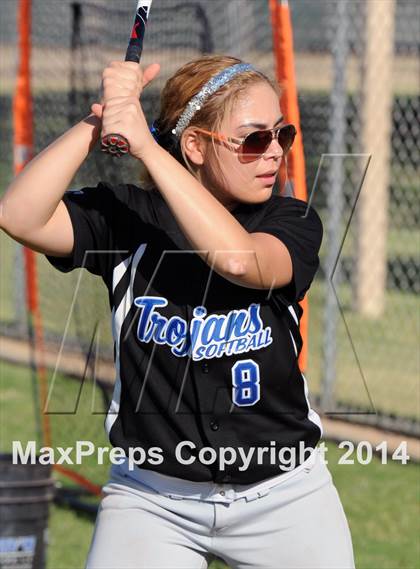 Thumbnail 1 in Valley Christian vs. San Manuel (AIA D4 Final) photogallery.