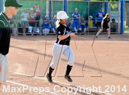 Thumbnail 3 in Valley Christian vs. San Manuel (AIA D4 Final) photogallery.