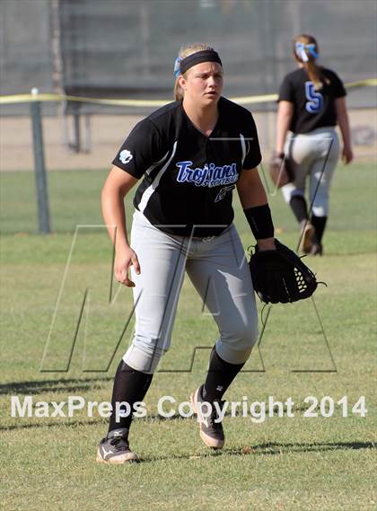 Thumbnail 1 in Valley Christian vs. San Manuel (AIA D4 Final) photogallery.