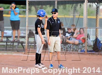 Thumbnail 3 in Valley Christian vs. San Manuel (AIA D4 Final) photogallery.