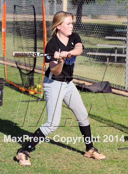 Thumbnail 1 in Valley Christian vs. San Manuel (AIA D4 Final) photogallery.