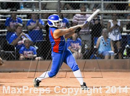 Thumbnail 3 in Valley Christian vs. San Manuel (AIA D4 Final) photogallery.