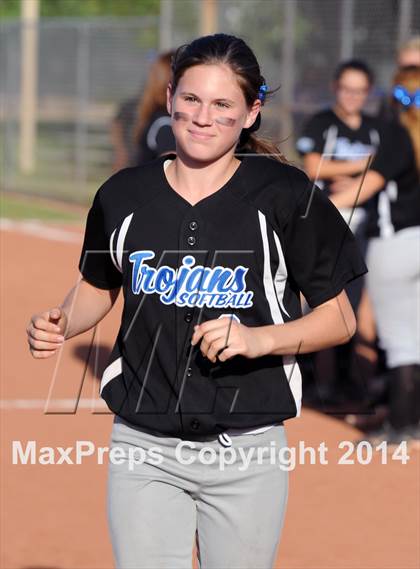 Thumbnail 2 in Valley Christian vs. San Manuel (AIA D4 Final) photogallery.