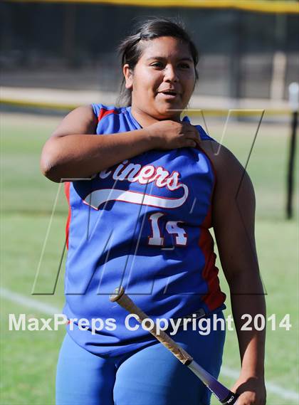 Thumbnail 1 in Valley Christian vs. San Manuel (AIA D4 Final) photogallery.