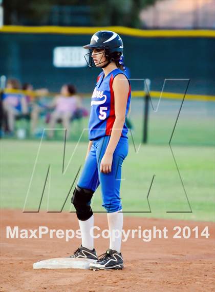 Thumbnail 3 in Valley Christian vs. San Manuel (AIA D4 Final) photogallery.