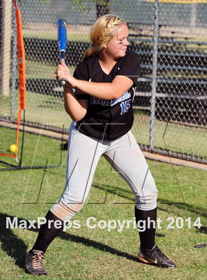 Thumbnail 1 in Valley Christian vs. San Manuel (AIA D4 Final) photogallery.