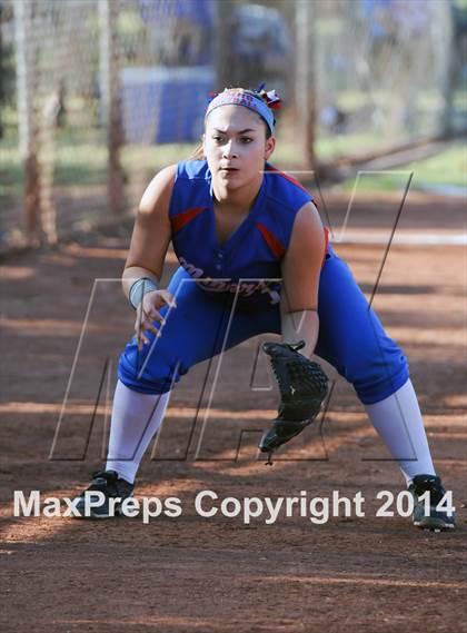 Thumbnail 3 in Valley Christian vs. San Manuel (AIA D4 Final) photogallery.